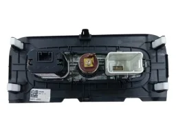 ENTRADA USB TOMADA 12V CRETA 2.0 2023 A 2025