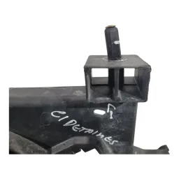 DEFLETOR VENTOINHA RADIADOR DUSTER 1.6 2.0 11/16 214814567R