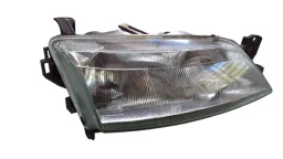 FAROL DIREITO VECTRA 1997 A 1999 C/ PISCA SEPARADO