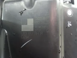 FAROL DIREITO SUZUKI VITARA 2017 2018 A 2019
