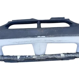Parachoque Dianteiro Strada 1998 1999 a 2000 C/ Furo Moldura