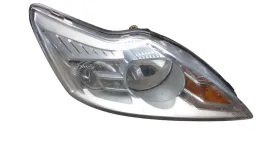 Farol Direito Focus 2009 2010 a 2013 AVARIA