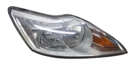 FAROL DIREITO FOCUS 2009 2010 A 2013 AVARIA