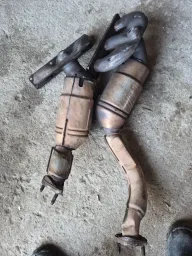 Par casal catalisador bmw 323i 6cc e46 98 a 02