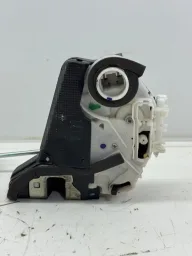 FECHADURA PORTA TRASEIRA ESQUERDA CRV 2012/16 HRV 2016/2021