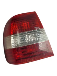 Lanterna Traseira Esquerda Vw Polo Sedan 2004 2005