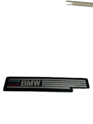 TAMPA ACABAMENTO MOTOR BMW 325I 2005 CX556M