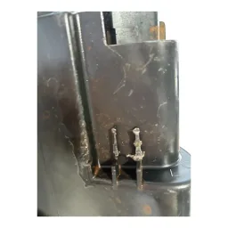 FAROL ESQUERDO GOL SAVEIRO VOYAGE G5 C/DETALHE G20M
