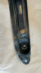 SUPORTE TRAVESSA INFERIOR RADIADOR 308 2012 A 2019