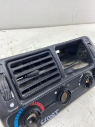 MOLDURA COMANDO AR C/DIFUSOR ESCORT 1997 A 2003