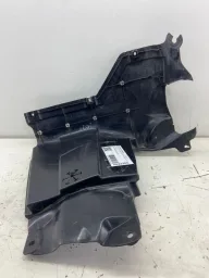 DEFLETOR DIANTEIRO DIREITO PARABARRO FIT 2015 A 2021