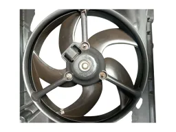 DEFLETOR VENTOINHA HELICE RADIADOR 206 1998 1999 A 2012