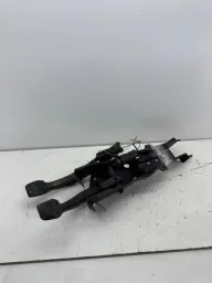 PEDAL FREIO E EMBREAGEM COM SUPORTE ESCORT HOBBY 1994/1999