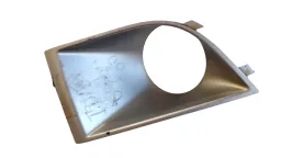 Moldura farol Milha Direito Idea 2009/...