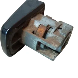 MOLDURA MAÇANETA PORTA DIANTEIRA ESQUERDA VECTRA 2006/11