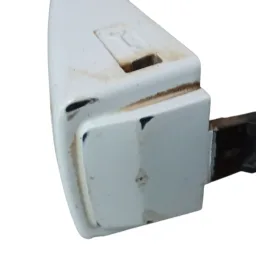 MOLDURA COBERTURA MIOLO MAÇANETA DIANTEIRA FREELANDER 2