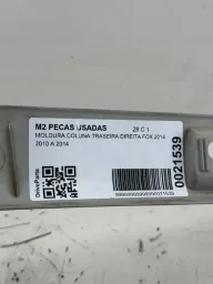 MOLDURA COLUNA TRASEIRA DIREITA FOX 2010 À 2014