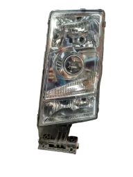 Farol dianteiro Volvo FM FH12 2002a2008 L/d