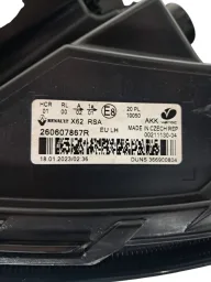 Farol Esquerdo Renault Master 2022 a 2025 C/Led C/Detalhe 260607867R