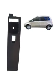 Moldura Maçaneta Dianteira Dir Fiat Idea 2007-2016