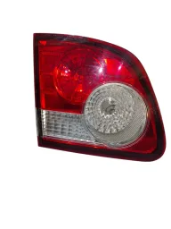 Lanterna Traseira Esquerda Mala Corsa Classic Ls 2011 a 2016