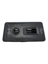 CAPA ENTRADA USB AUXILIAR GOLF JETTA 2014 2017 5G0035222E
