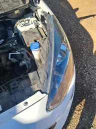 Farol Esquerdo Ford Ka 2019 a 2021 Fumê