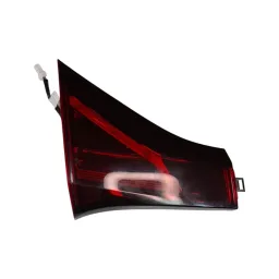 Lanterna Fumê Esquerda Canto Mala Nissan Kicks 22/24