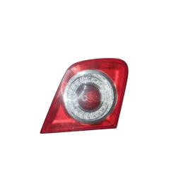 Lanterna Tampa Esquerda Volkswagen Jetta 2005 A 2011