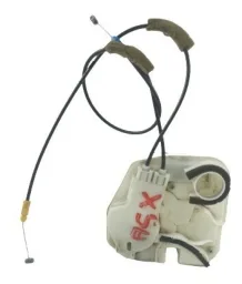 Fechadura Porta Dianteiro L/d Mitsubishi Asx 2016