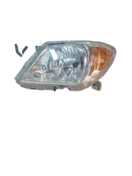 Farol Hilux Pisca Amarelo 2005 a2011 L/e Novo DFeB Auto Part