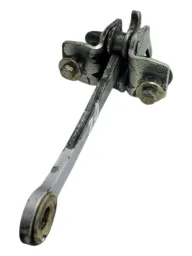 LIMITADOR PORTA TRASEIRA ESQUERDA CHEVROLET VECTRA 1997 2001