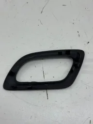 MOLDURA MAÇANETA INTERNA PORTA DIREITA 308 2013 2012 A 2019