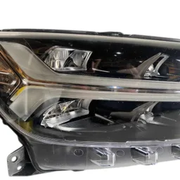 FAROL DIREITO VOLVO XC40 LED 2018 À 2022 ORIGINAL 32293919