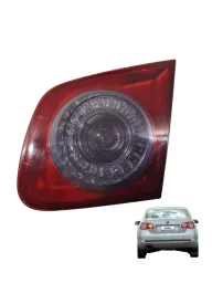 Lanterna Tampa Traseira Direita Vw Jetta 2006 2008 a 2010