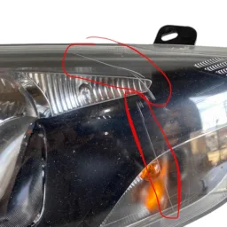 FAROL DIREITO FORD KA 2015 A 2018 MÁSCARA NEGRA ORIGINAL