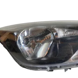 FAROL DIREITO FORD KA 2015 A 2018 MÁSCARA NEGRA ORIGINAL