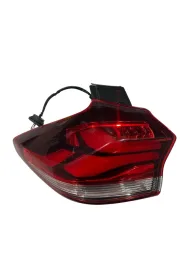 Lanterna Traseira Esquerda Tracker 2020 a 2025 (canto) C/Led