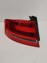LANTERNA TRASEIRA EXTERNA ESQUERDA AUDI A4 SEDAN 2008 2011