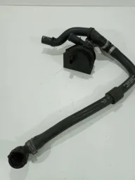 Bomba De Água Auxiliar Volkswagen Golf