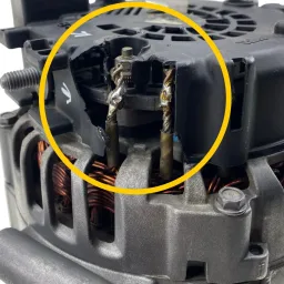 ALTERNADOR FUNCIONANDO BMW X5 4.8 V8 2006 A 2013 180A VALEO