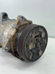 COMPRESSOR AR CONDICIONADO VW GOLF SR 1.6 1999 A 2006