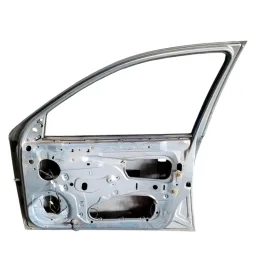 PORTA DIANTEIRA DIREITA CORSA / CLASSIC 1996 1997 A 2016