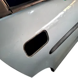PORTA TRASEIRA DIREITA CORSA / CLASSIC 1996 2000 A 2016