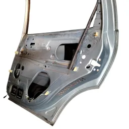 PORTA TRASEIRA DIREITA CORSA / CLASSIC 1996 2000 A 2016