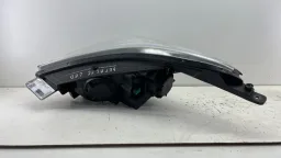 FAROL DIREITO CRETA 2017 2016 A 2021 (DETALHE LED)
