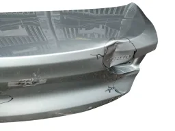 Tampa Traseira Onix Plus 2020 2021 2022/ (AVARIA)