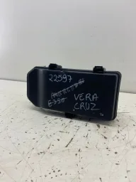 TAMPA CAIXA DE FUSIVEL HYUNDAI VERA CRUZ 2008 À 2012 DETALHE