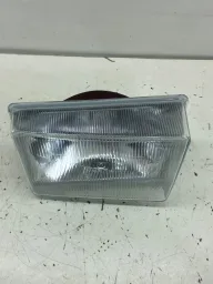 FAROL DIANTEIRO DIREITO UNO 1984 A 1990 (PARALELO)