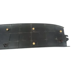 MOLDURA ESQUERDA TAMPA TRASEIRA MAZDA MX3 1995 1996
